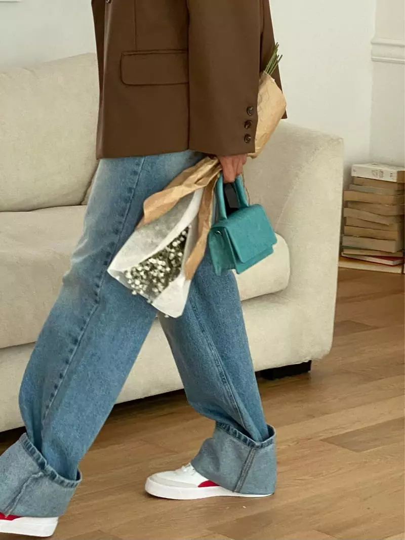 Tempting - Korean Women Fashion - #vintagekidsstyle - Roll-up Vintage Jeans - 8
