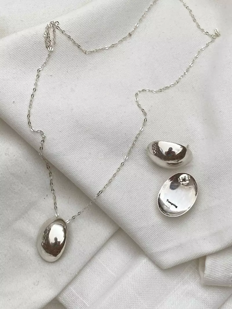 Tempting - Korean Women Fashion - #vintagekidsstyle - Round Necklace - 2