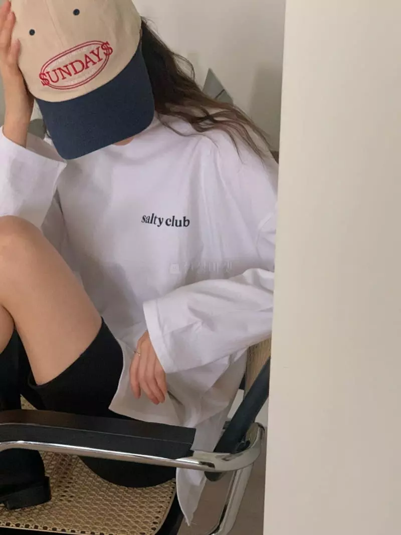 Tfarm - Korean Women Fashion - #momslook - Salty Slit Tee - 6