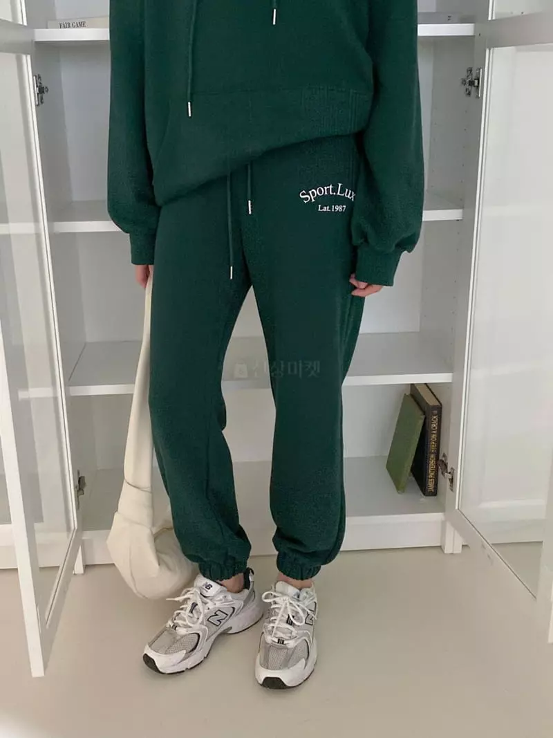 Tfarm - Korean Women Fashion - #momslook - Luxe Jogger Set - 2