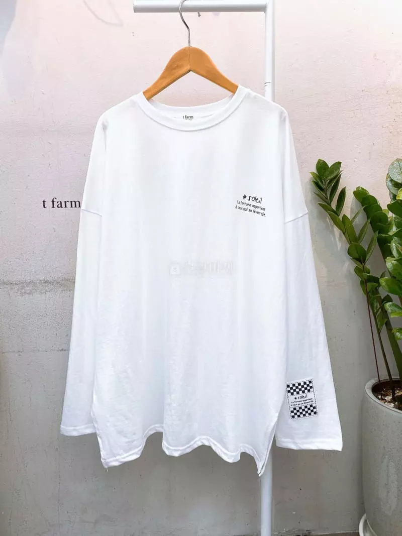 Tfarm - Korean Women Fashion - #romanticstyle - Checker Patch Slit Tee - 3