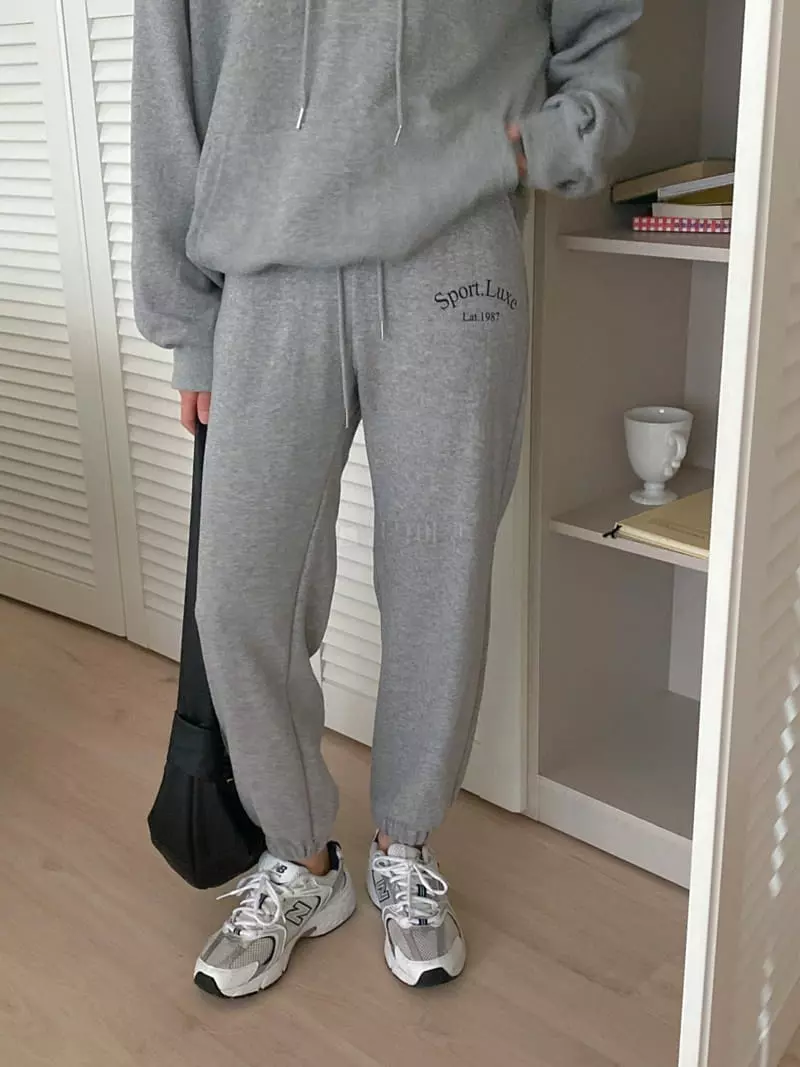 Tfarm - Korean Women Fashion - #womensfashion - Luxe Jogger Set - 5