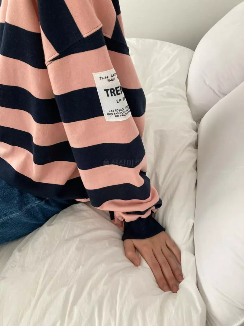 The Nkino - Korean Women Fashion - #momslook - Denggang Sweatshirt - 7