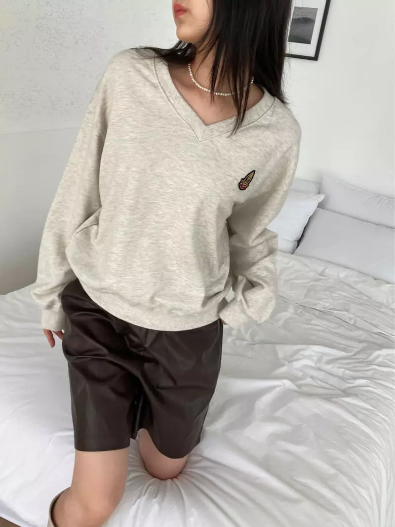 The Nkino - Korean Women Fashion - #womensfashion - Wapen V Sweatshirt - 10