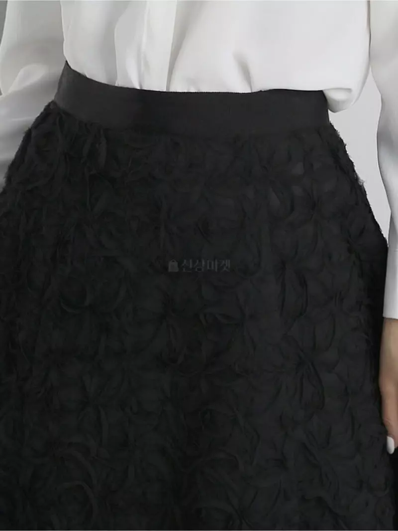 Theany - Korean Women Fashion - #momslook - Floral Paul Skirt - 3