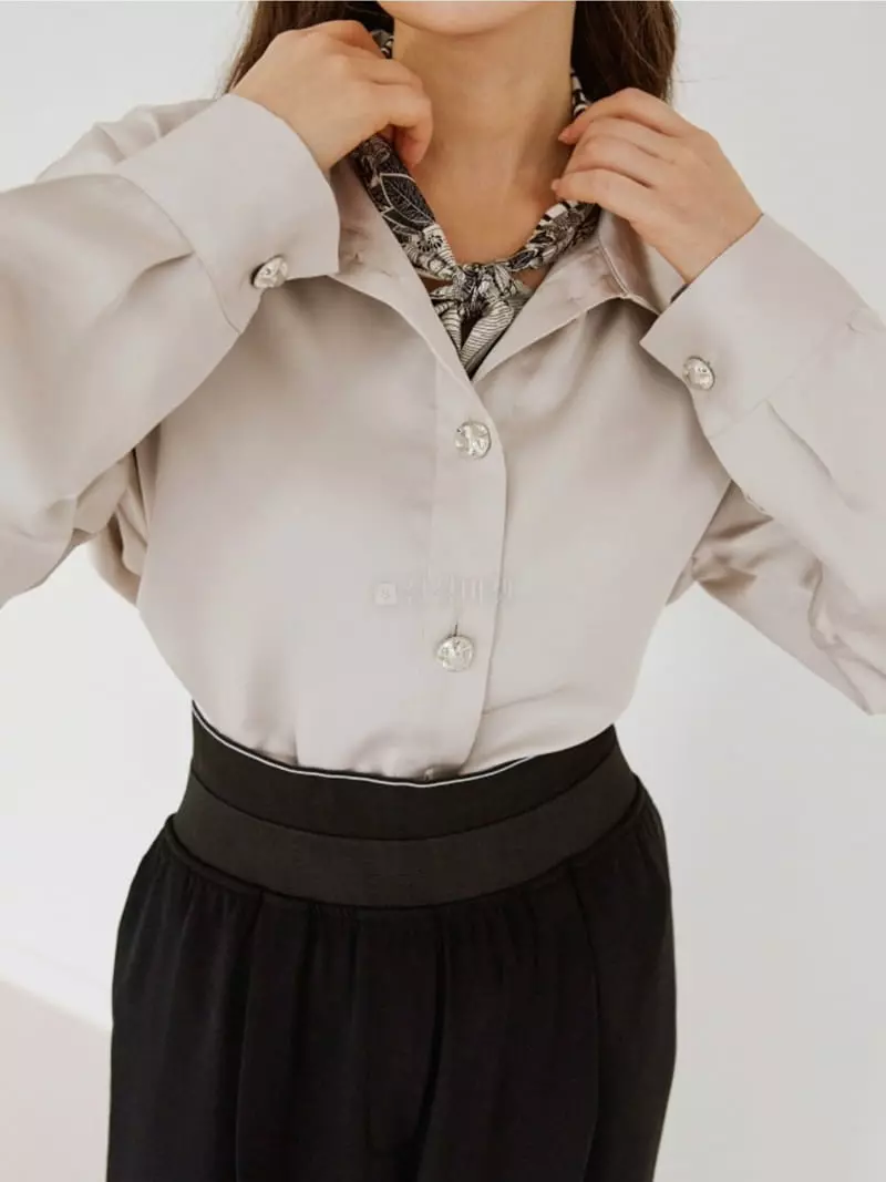 Theany - Korean Women Fashion - #momslook - Strap Half Blouse - 3