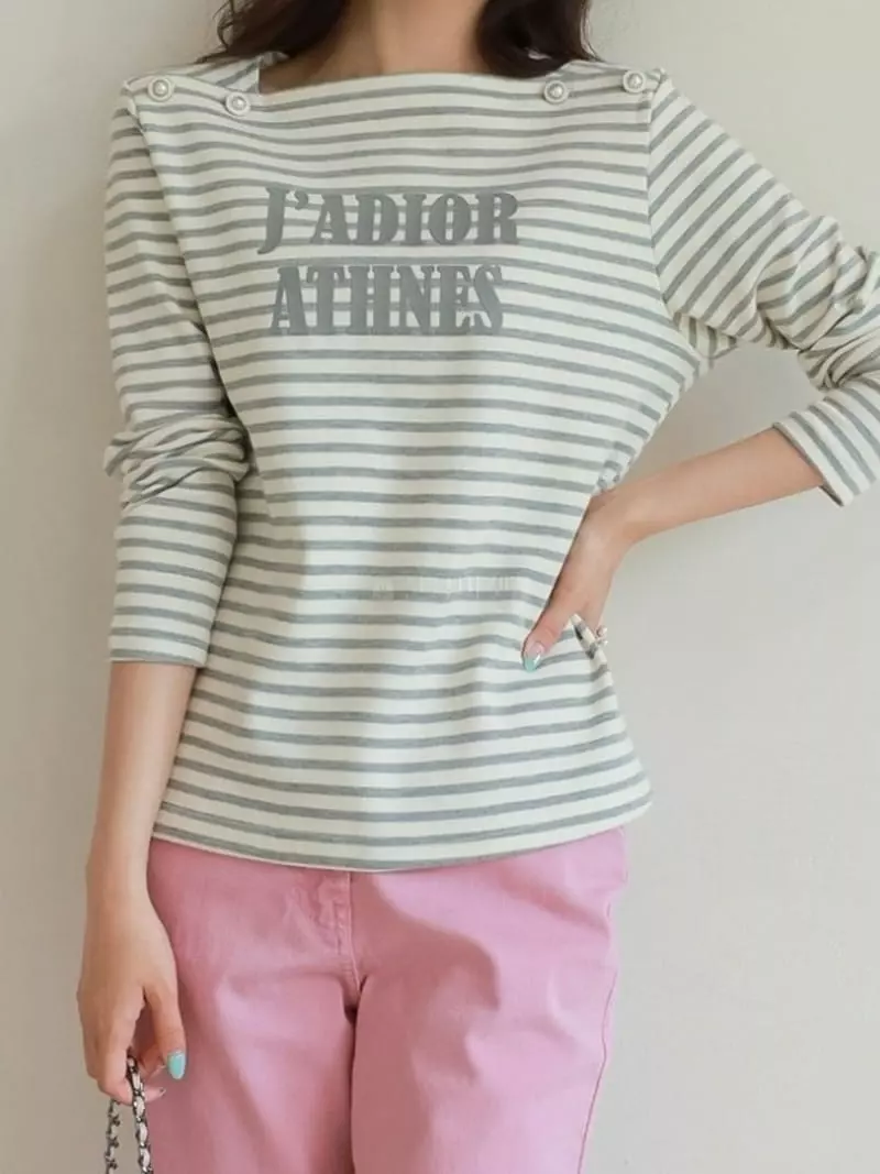 Theany - Korean Women Fashion - #momslook - Shoulder Button Tee