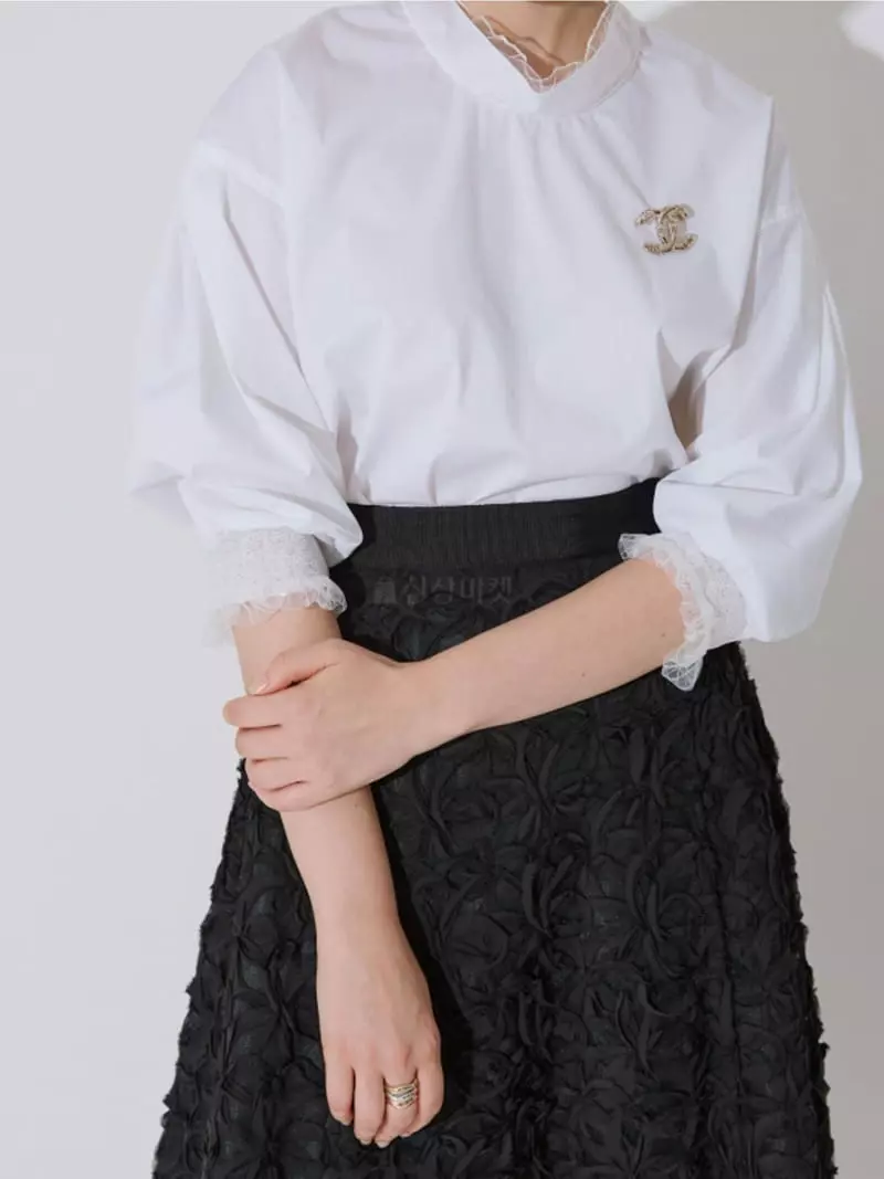 Theany - Korean Women Fashion - #thatsdarling - Lace Block Blouse - 2