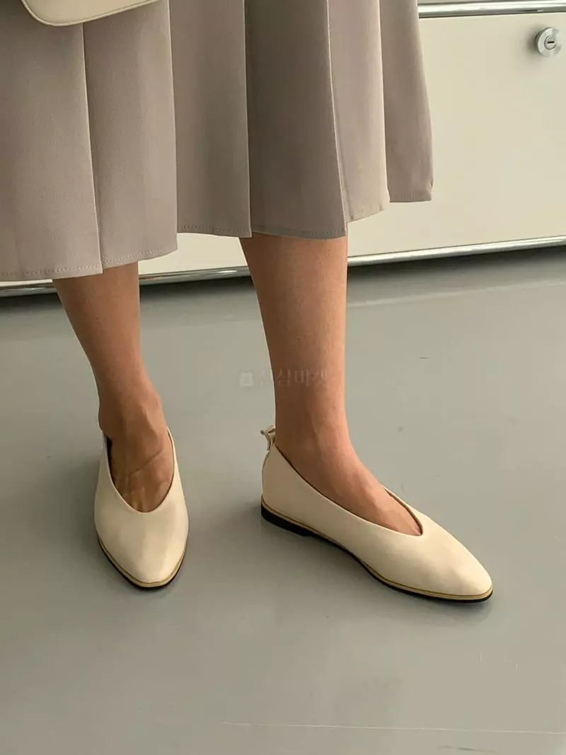 Themuse - Korean Women Fashion - #restrostyle - 1022 Flats