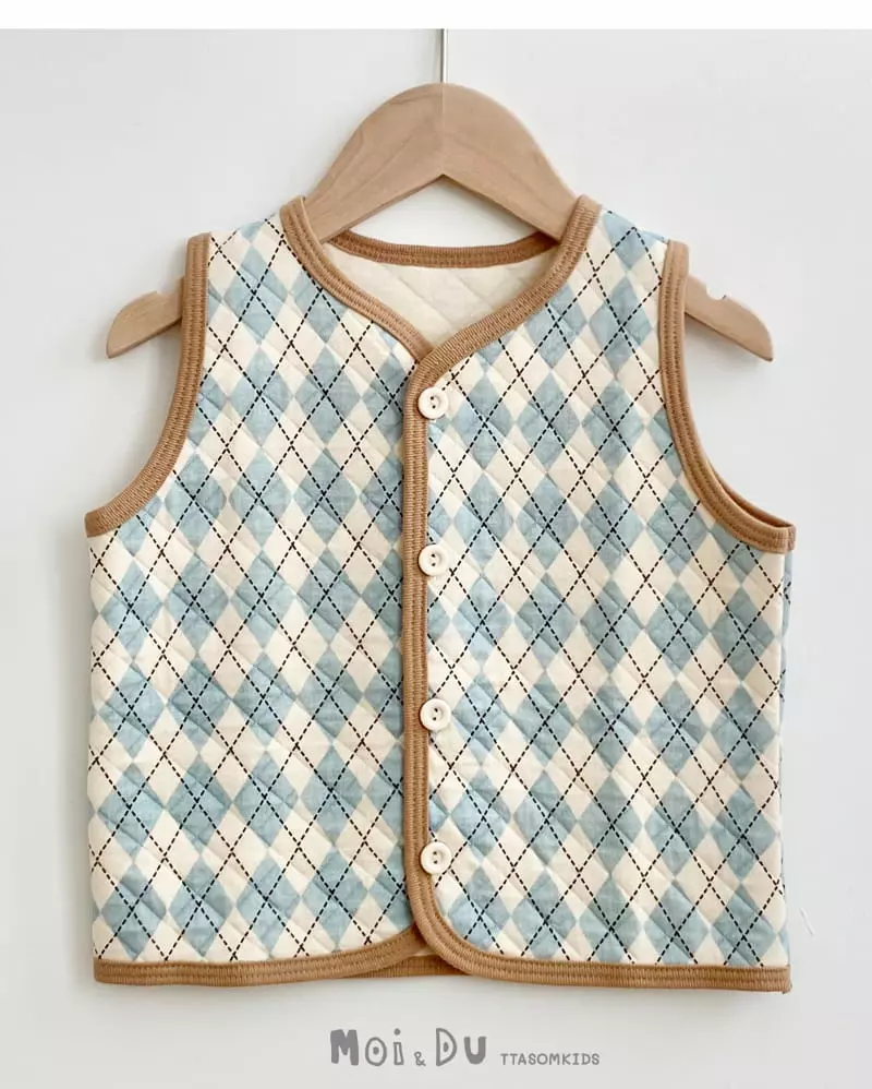 Ttasom - Korean Children Fashion - #kidzfashiontrend - Argyle Check Half Sleepvest
