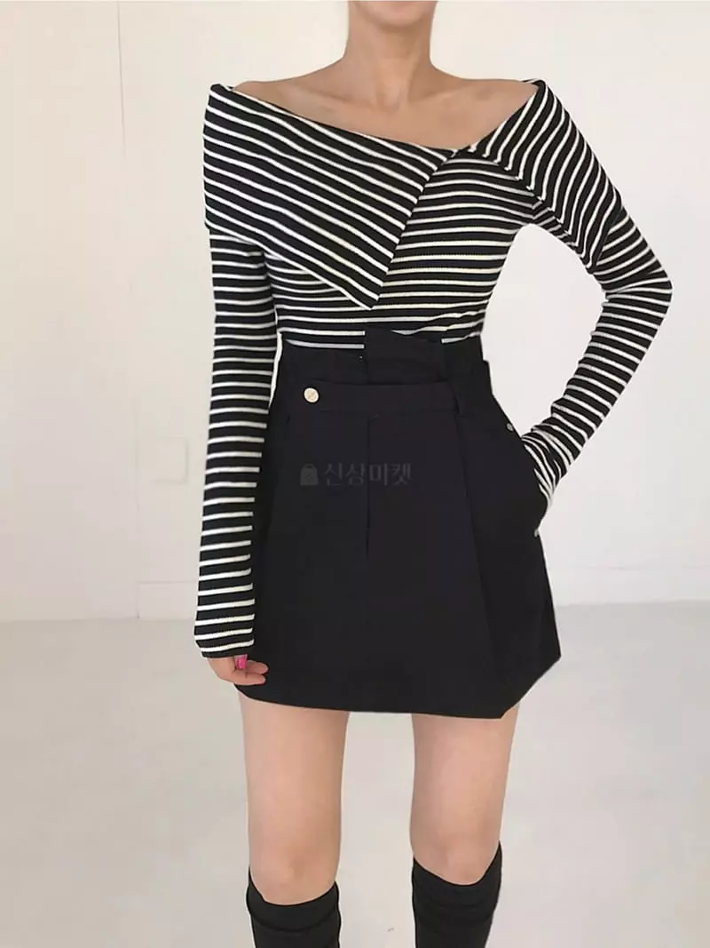 Twomoon - Korean Women Fashion - #momslook - Wing Shoulder Tee - 11