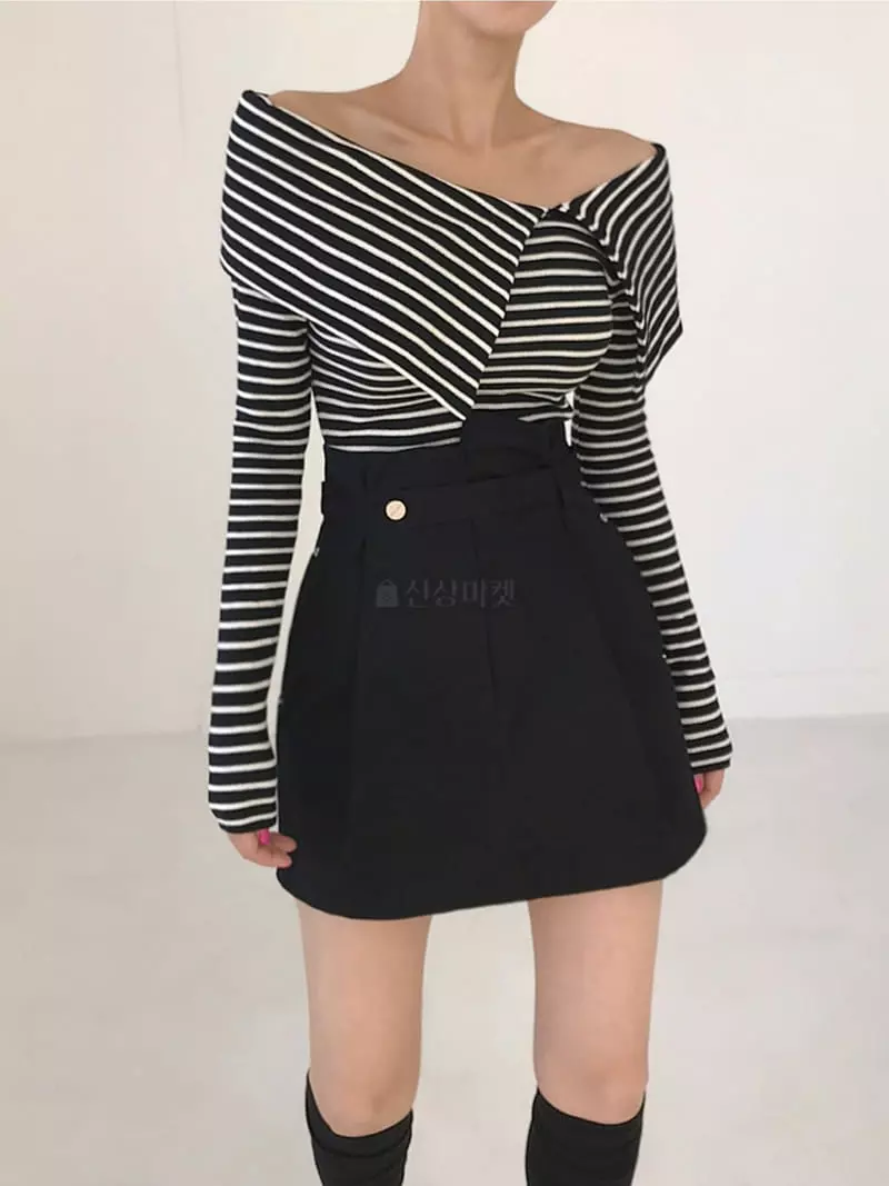 Twomoon - Korean Women Fashion - #momslook - Wing Shoulder Tee - 12