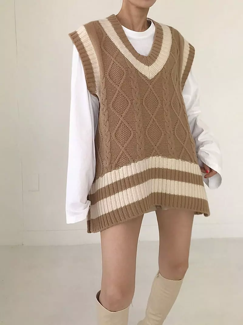 Twomoon - Korean Women Fashion - #vintagekidsstyle - Argyle Knit Vest - 8