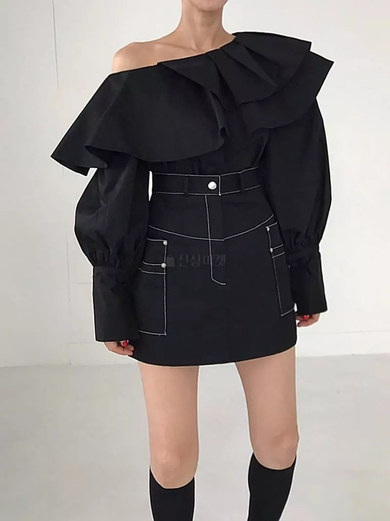 Twomoon - Korean Women Fashion - #vintageinspired - Lade Frill Blouse - 4