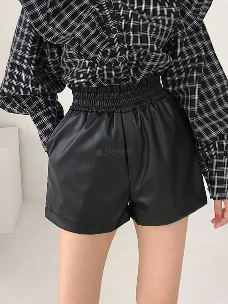 Twomoon - Korean Women Fashion - #vintagekidsstyle - Herb Shorts - 3