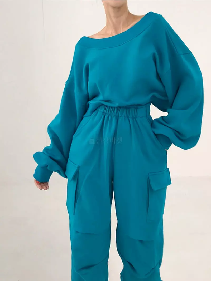Twomoon - Korean Women Fashion - #womensfashion - Us Back Slit Sweatshirt - 2
