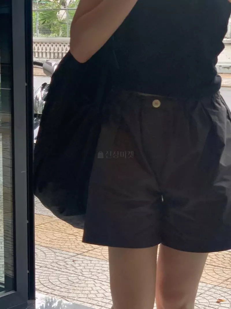 Unbalance - Korean Women Fashion - #restrostyle - Hibe Shorts - 6