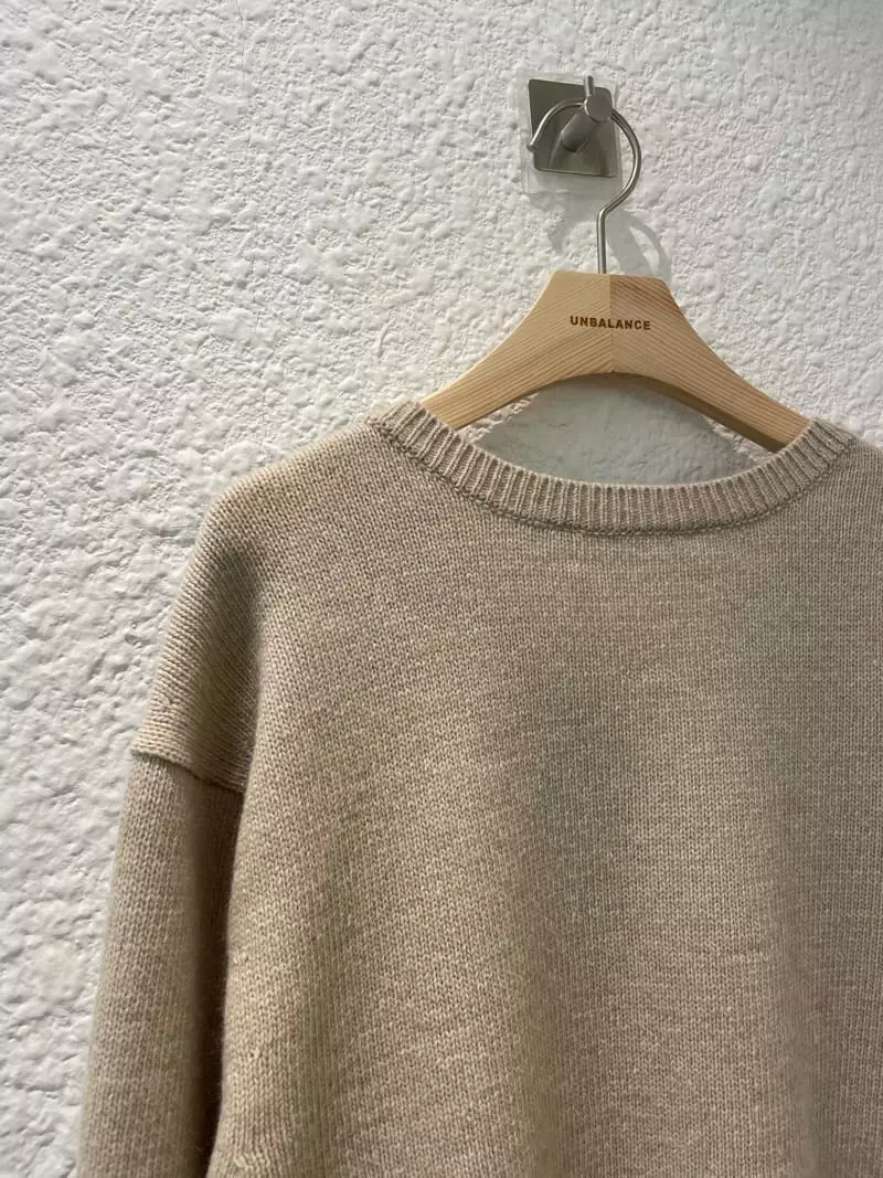 Unbalance - Korean Women Fashion - #womensfashion - Back V Knit Tee