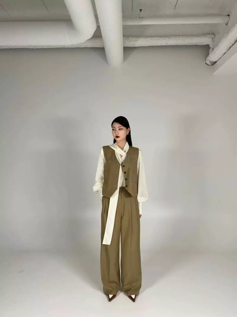 Unbound - Korean Women Fashion - #womensfashion - Bella Blouse - 4
