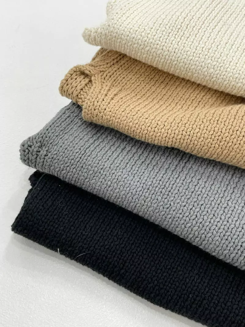 Und - Korean Women Fashion - #womensfashion - Slit Knit Tee - 4