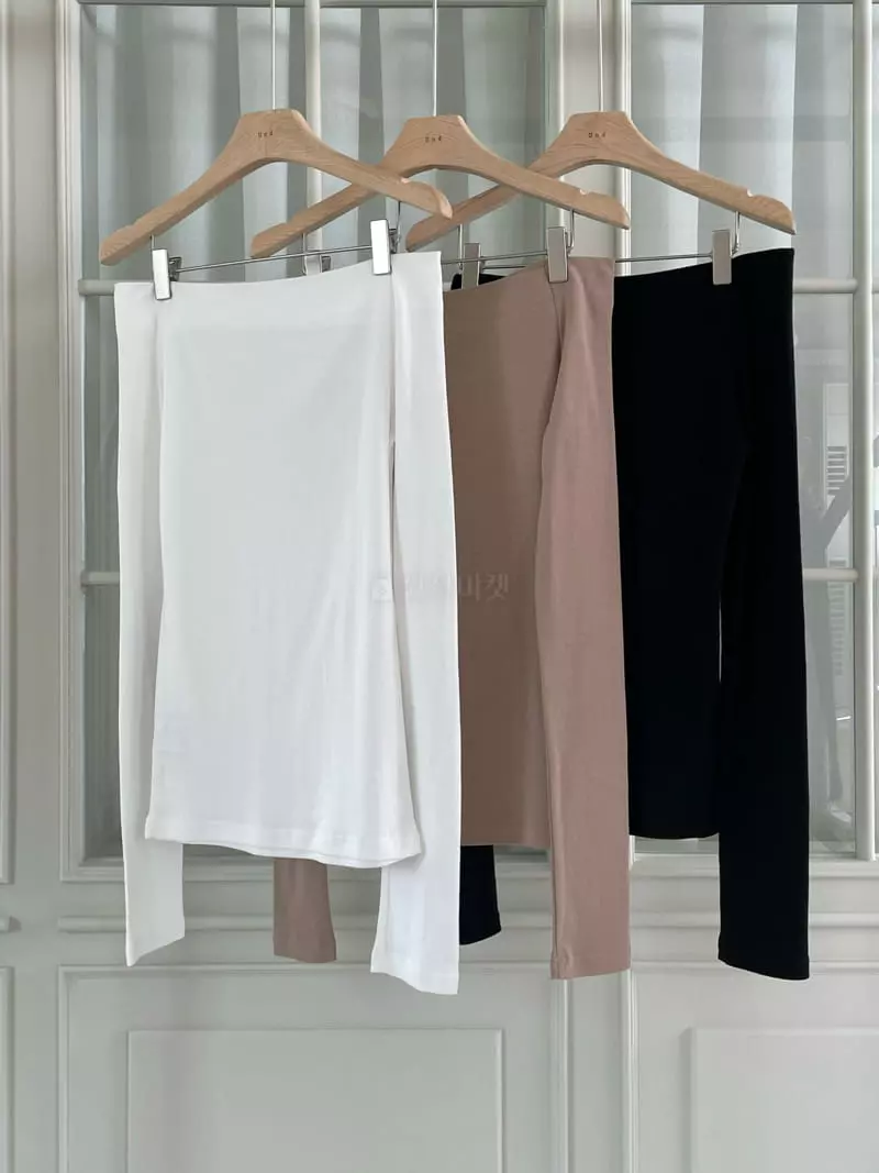 Und - Korean Women Fashion - #womensfashion - Shoulder Tee - 4