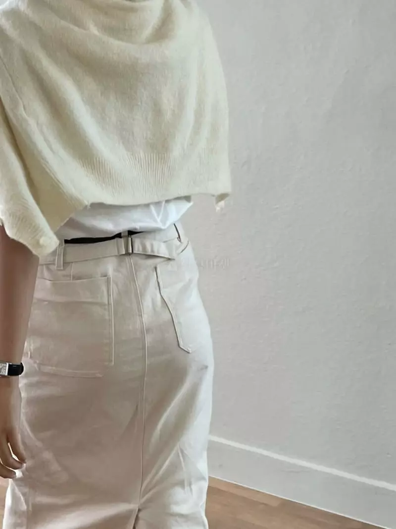 Und - Korean Women Fashion - #womensfashion - Bijo Skirt - 2