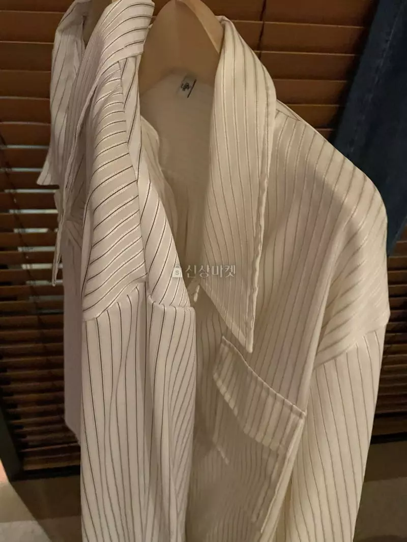 Under Row - Korean Women Fashion - #momslook - Amonde Shirt - 6