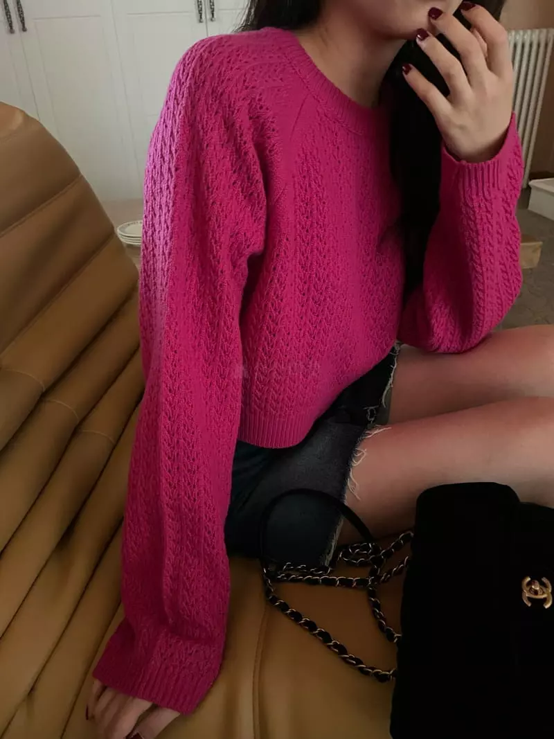 Under Row - Korean Women Fashion - #momslook - Berry Round Knit Tee - 12