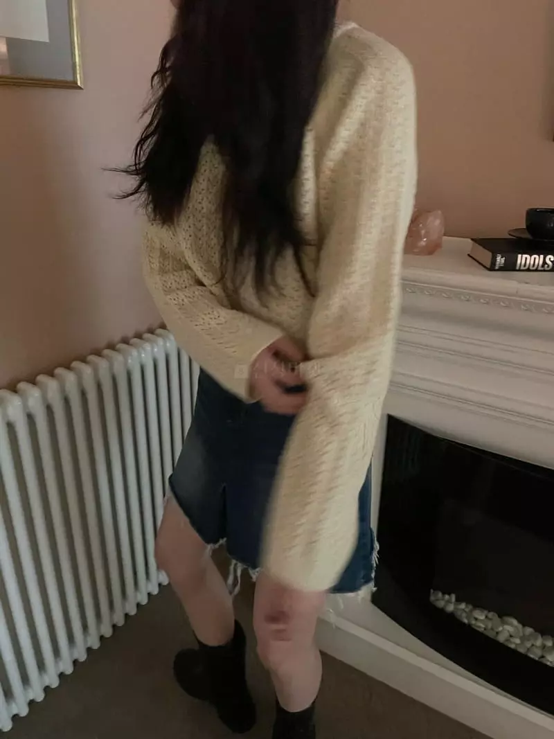 Under Row - Korean Women Fashion - #momslook - Berry Round Knit Tee - 9