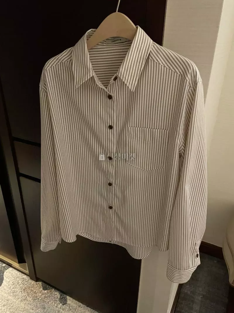 Under Row - Korean Women Fashion - #momslook - Benny Shirt - 10