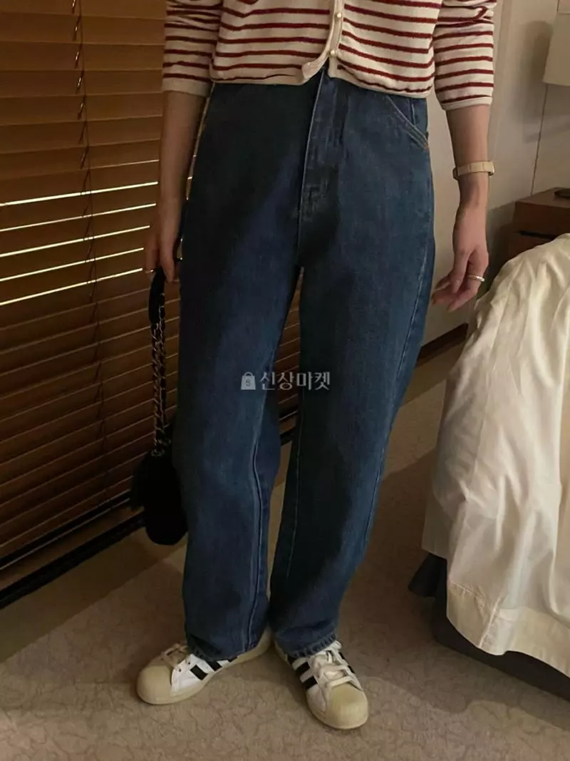 Under Row - Korean Women Fashion - #momslook - Relax Jeans - 3
