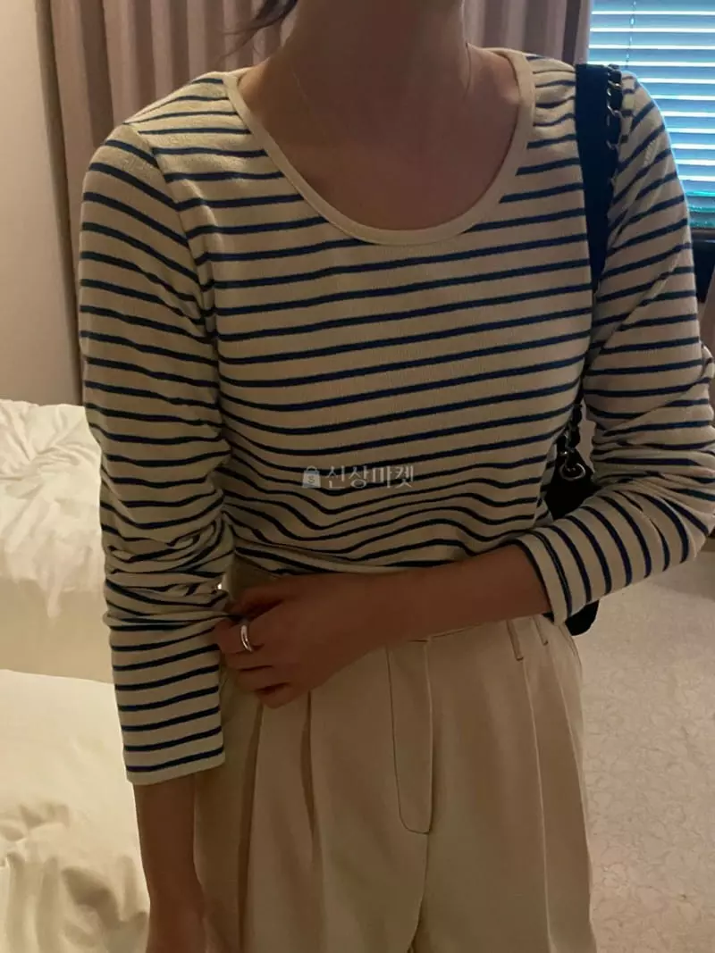 Under Row - Korean Women Fashion - #momslook - Stripes U Neck Tee