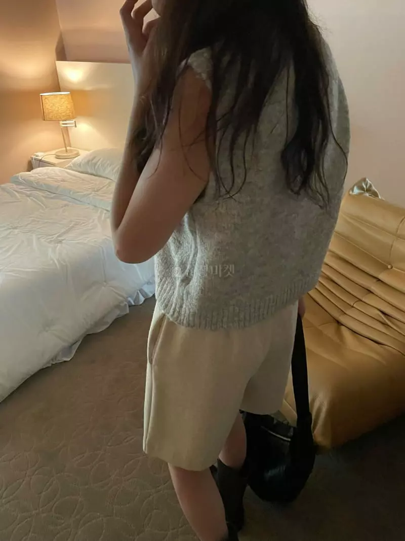 Under Row - Korean Women Fashion - #thelittlethings - Half Pants - 4