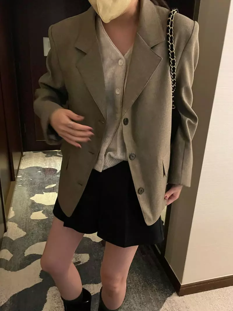 Under Row - Korean Women Fashion - #pursuepretty - Fox Vest - 5
