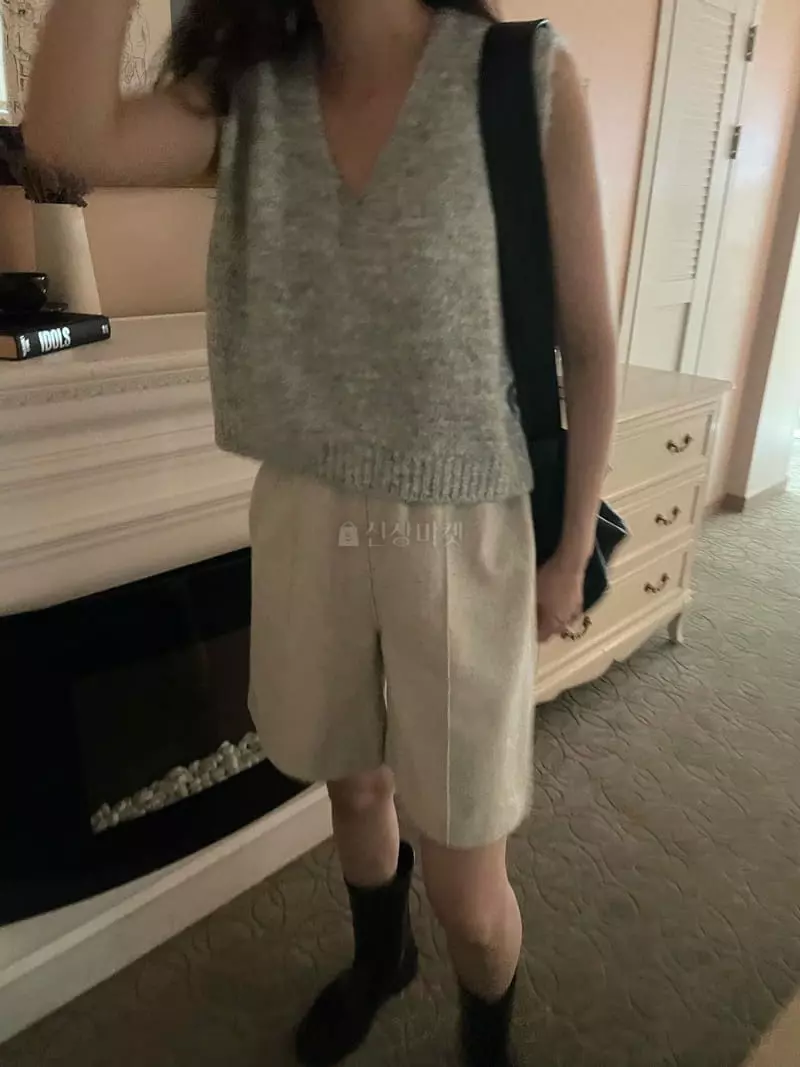 Under Row - Korean Women Fashion - #thelittlethings - Half Pants - 3