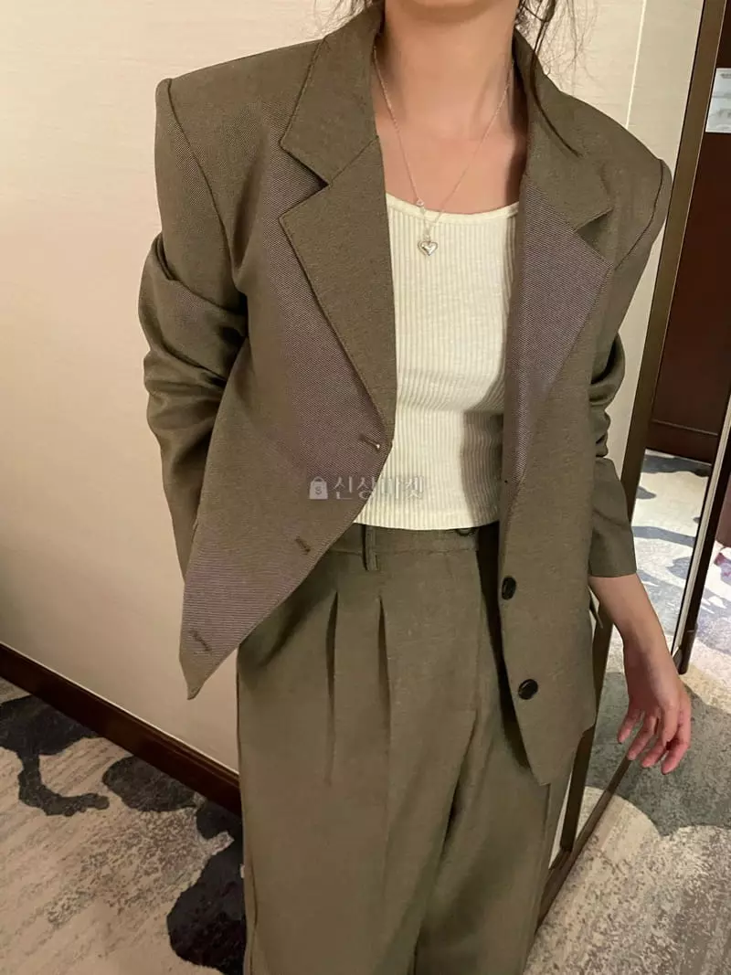 Under Row - Korean Women Fashion - #vintageinspired - Loving Jacket - 9