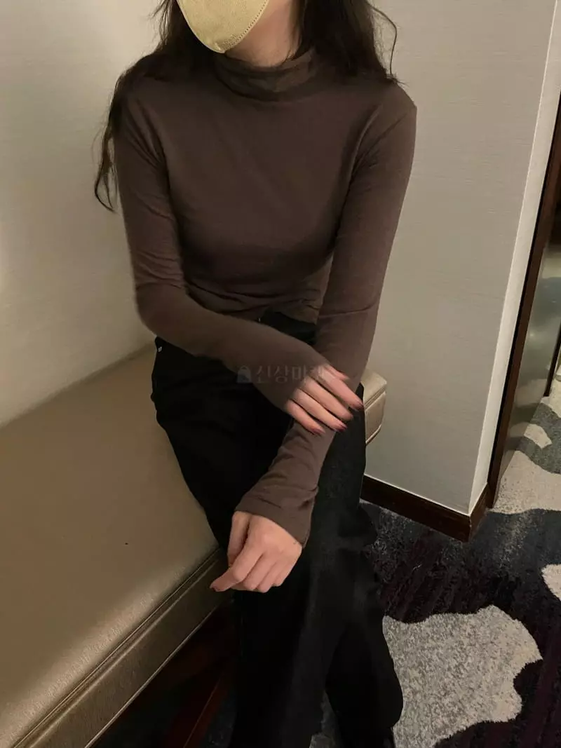 Under Row - Korean Women Fashion - #womensfashion - Angora Turtleneck Tee - 12