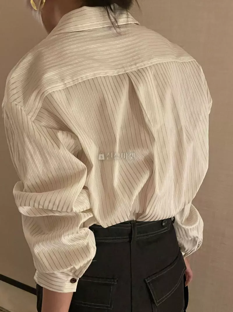 Under Row - Korean Women Fashion - #womensfashion - Amonde Shirt - 3