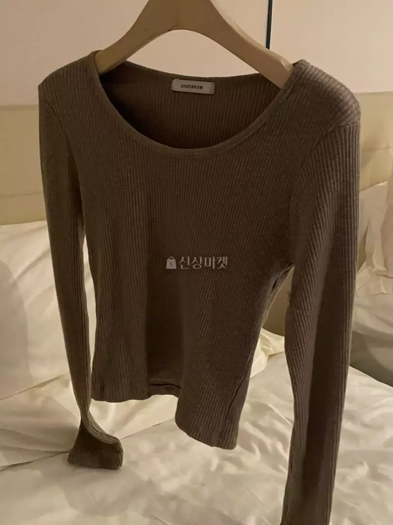 Under Row - Korean Women Fashion - #womensfashion - Crcup Tee - 11