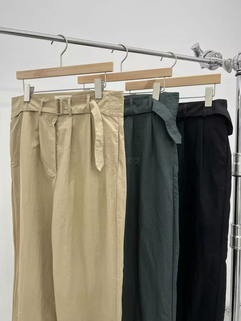 Urbanemood - Korean Women Fashion - #momslook - Cold Pants - 5