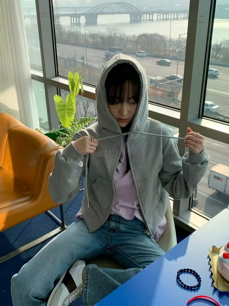 Urbanemood - Korean Women Fashion - #momslook - Two Way Hoody Zip-up - 2