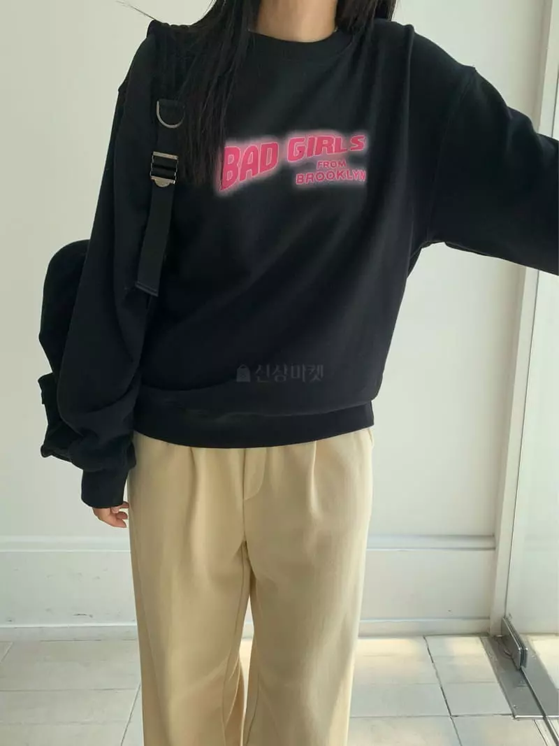Vaara - Korean Women Fashion - #pursuepretty - Bad Girl Sweatshirt - 2