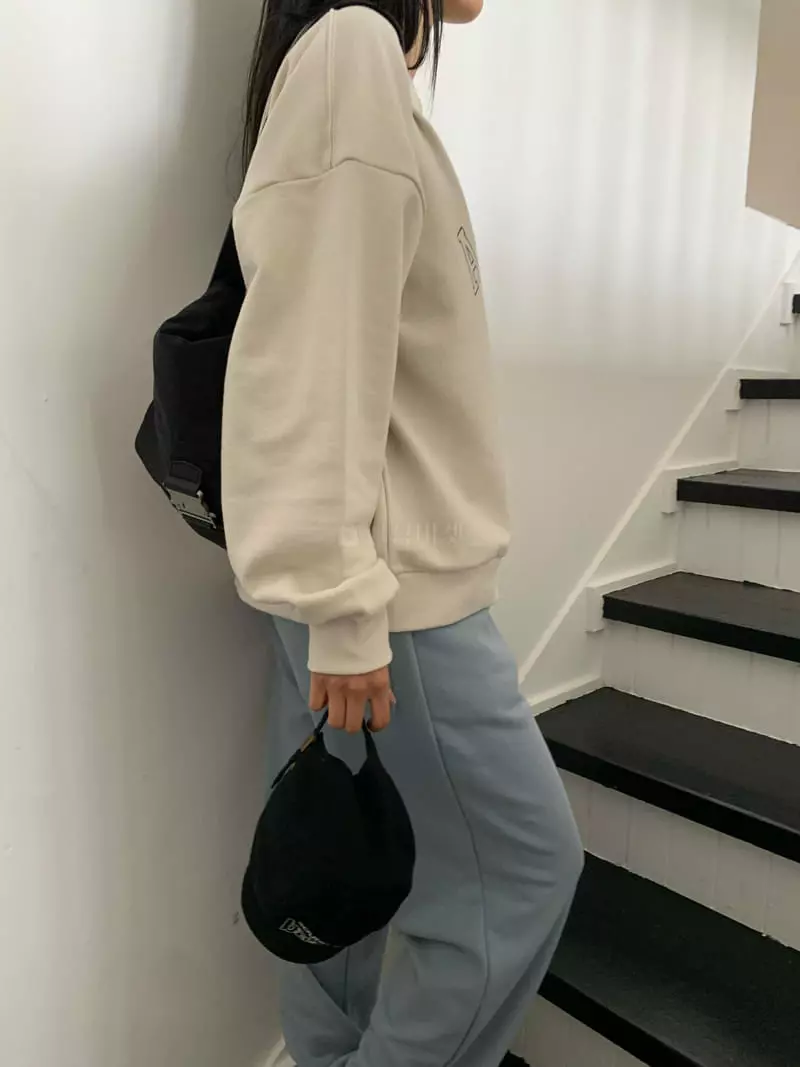 Vaara - Korean Women Fashion - #thelittlethings - Aspen Sweatshirt - 12