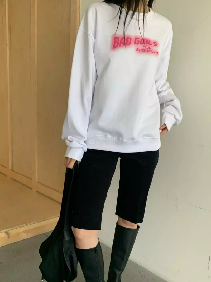 Vaara - Korean Women Fashion - #vintagekidsstyle - Bad Girl Sweatshirt