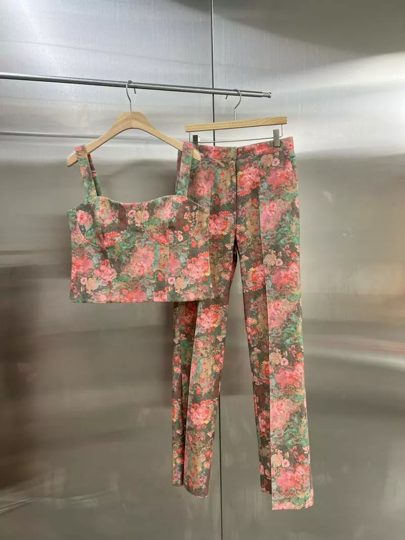 Verni - Korean Women Fashion - #momslook - Water Paint Pants - 3