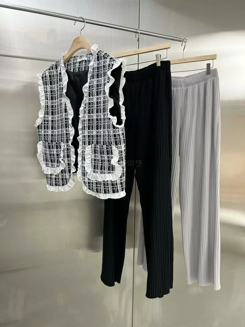 Verni - Korean Women Fashion - #momslook - Bunddo Pleats Pants - 7