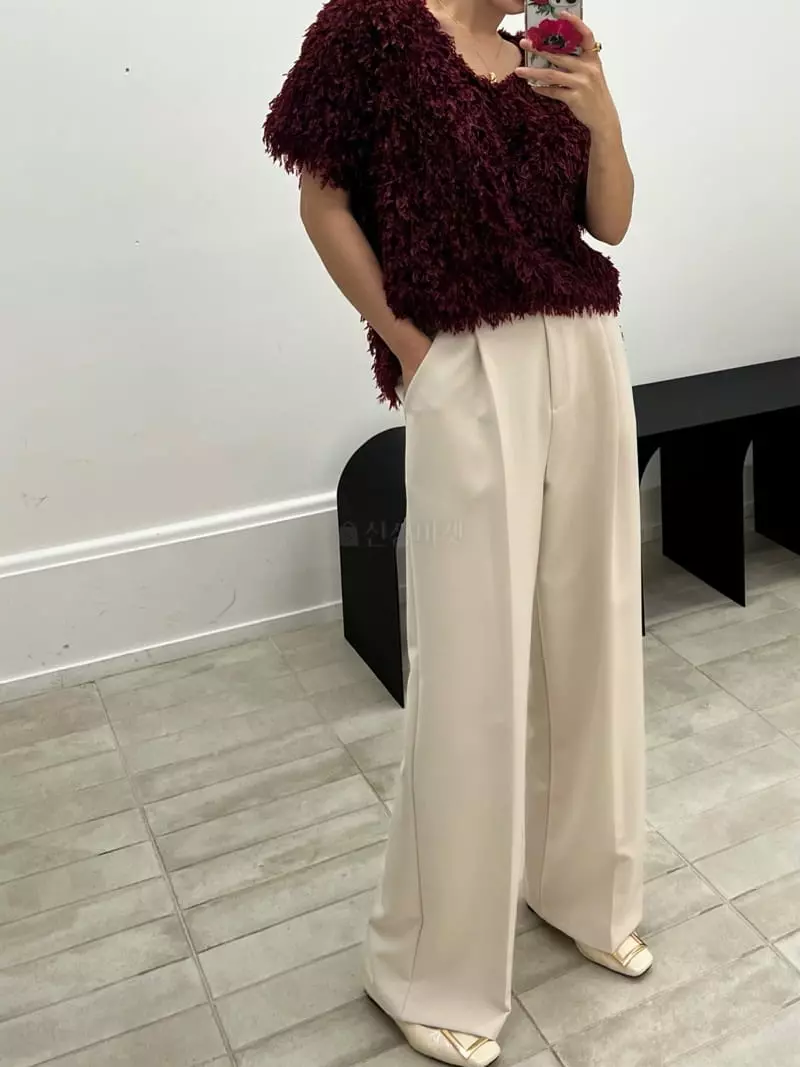 Verni - Korean Women Fashion - #momslook - Feather Tee - 6