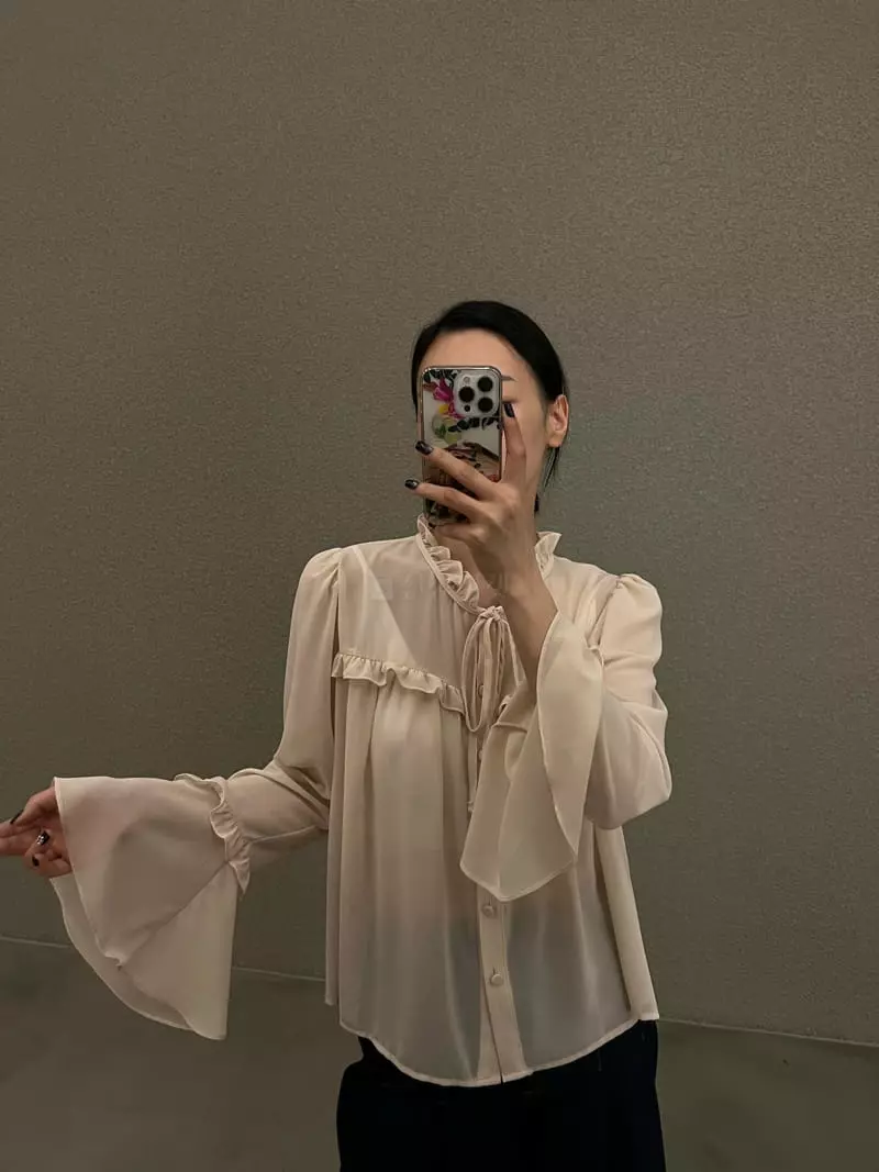 Verni - Korean Women Fashion - #momslook - Gugu Frill Blouse - 8