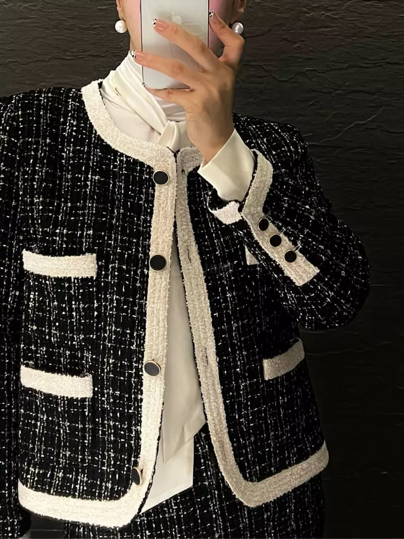 Verni - Korean Women Fashion - #momslook - Anna Twid Jacket - 10