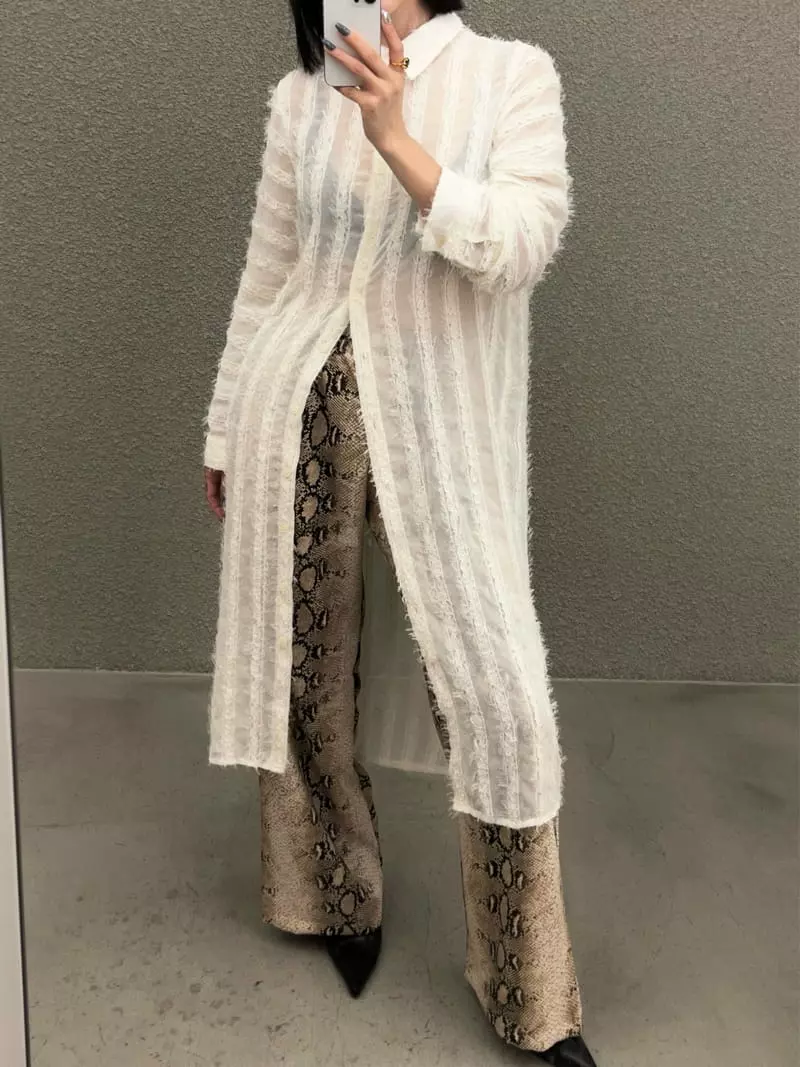 Verni - Korean Women Fashion - #restrostyle - Imk Long Shirt - 2